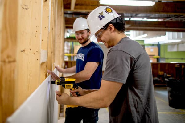 Custom Furniture vs. Ready-Made: What's Best for Your Home?